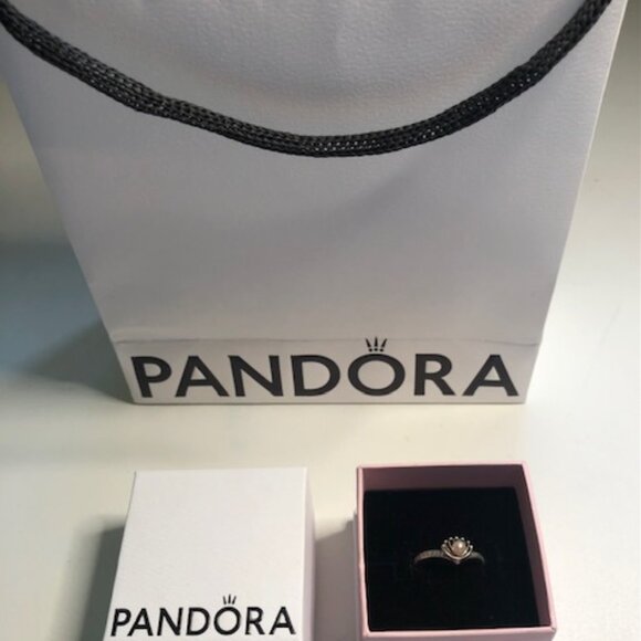 Pandora Disney Ariel Ring - Picture 2 of 2